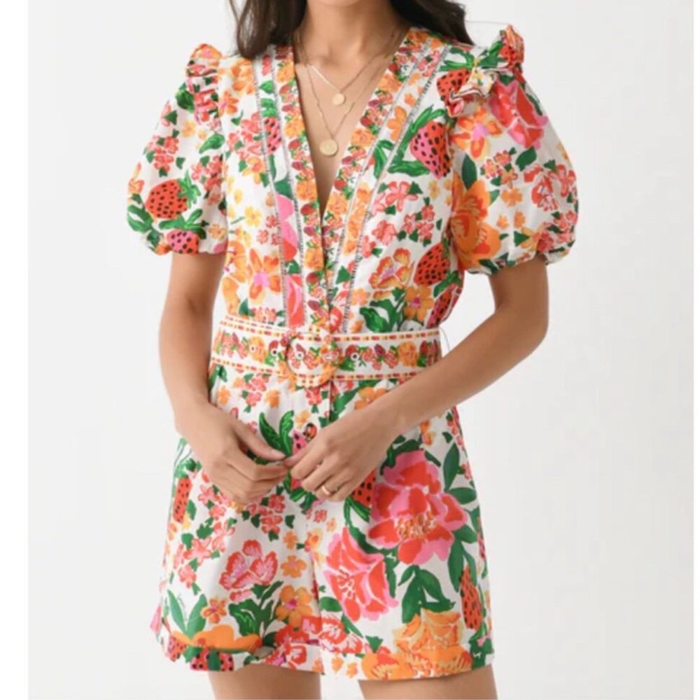Farm Rio Flowerful Sketch Off White Romper Floral Designer Romper M Strawberries